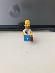 Lego Homer Simpson from Lego 71006