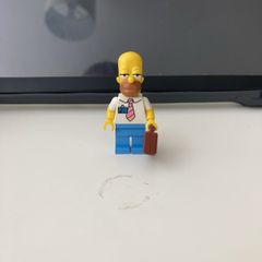 Lego Homer Simpson from Lego 71006