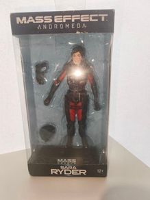Mass Effect Andromeda Sara Ryder figure
