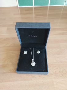 Silver jewellery set (never worn)