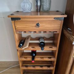 wine rack/drinks cabinet