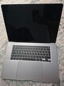 Macbook 16 inch i7 32GB RAM 2019