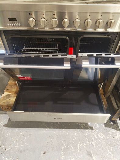Brand New Caple electric induction range cooker