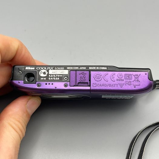 Nikon Coolpix S3100 14MP Digital Camera Purple - Full Kit
