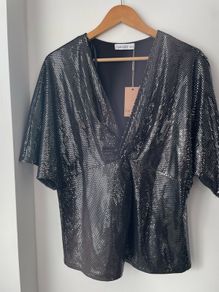 Gallery Silver bauble knot top size 16 to 18