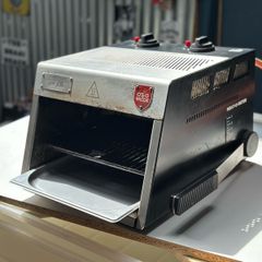 Otto Wild  Grill