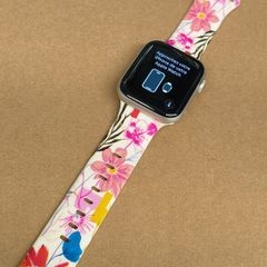 Apple Watch SE 44mm Silicon Band, Very Good