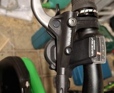 Shimano Alivio disc brake