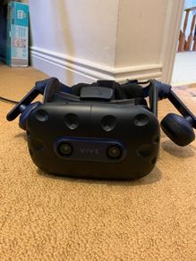 HTC Vive Pro 2 + 1 VR headsets, Wireless Adapter, Valve Index Controllers + more