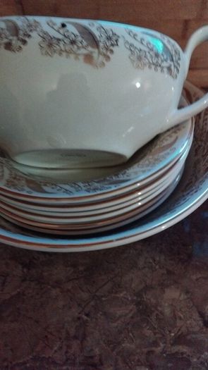 A Arklow 7piece Fruit Set