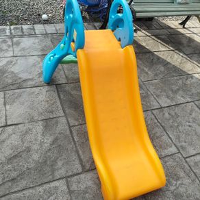 Toddler slide