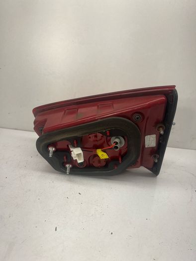 Kia Sportage Mk3 2011 Rear Tail Light On Tailgate Passenger Side 92405-3w0 A2l16b3s