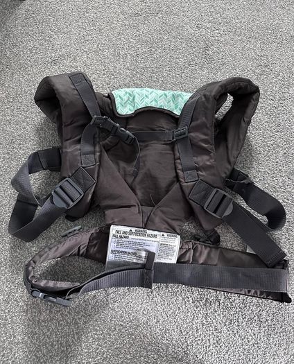 Infantino Flip 4-in-1 Convertable Baby Carrier