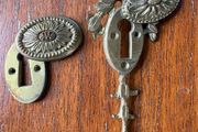 door knob