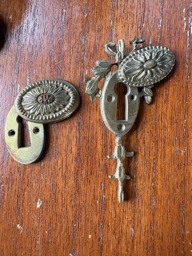 door knob
