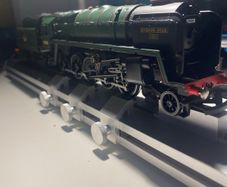 hornby railroad 9f