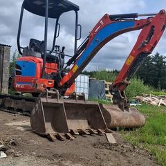 Kubota U 17 2012