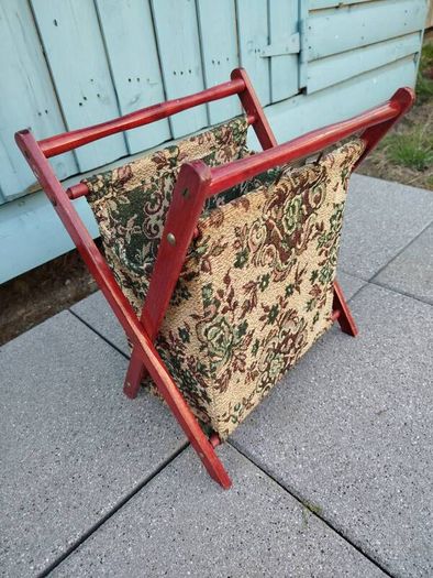 Vintage wool/sewing holder
