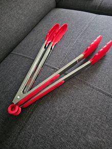 2 large BBQ tongs