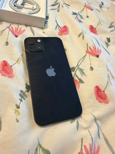 iPhone 13 Midnight (Black) 128GB Very Good Condition Sim Unlocked