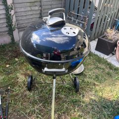 Weber Original Kettle 57cm Charcoal BBQ + Full Accessory Bundle