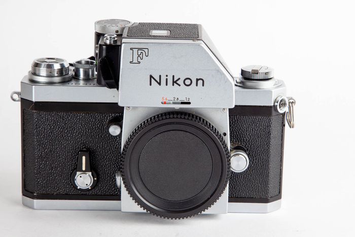 Nikon F