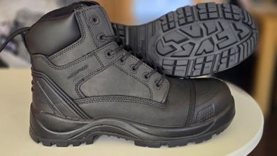 Safety boots UK9/EUR43