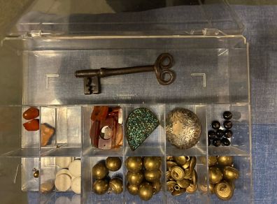 Military buttons and other items