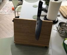 Magnetic Knife Stand