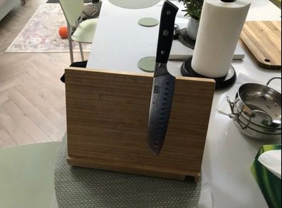 Magnetic Knife Stand