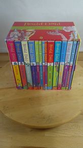 Roald Dahl Phizz-Whizzing Collection 15 Book Box Set Quentin Blake Puffin Paperbacks
