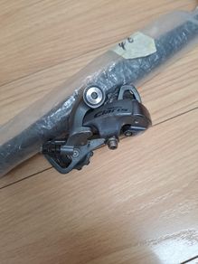 Claris 8 speed rear derailleur