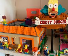 Lego Krusty Burger