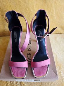 Beatiful pink heels, size 7