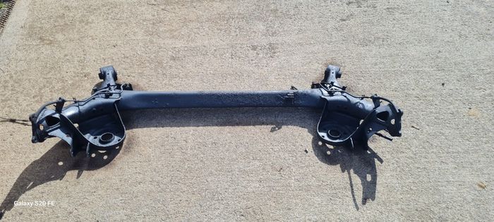 Toyota Auris E15 & Corolla, Rear axel, subframe , crossmember 06-12 @ OCG