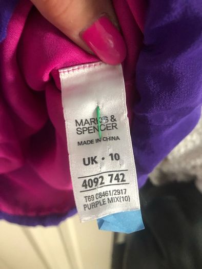 Ladies stunning dress size 10 with pockets