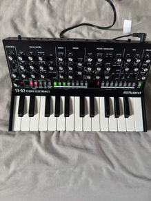 Roland SE-02 + Roland K-25m Excellent Condition Barely Used