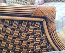 Stylish 4-piece Wicker Set