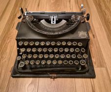 Imperial "The Good Companion" Typewriter