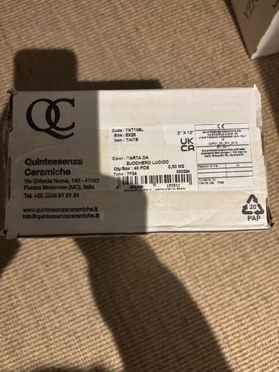 5 unopened boxes of tiles (200 in total) - grey blue/turqoise