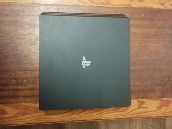 PS4 PRO FULL Bundle Setup 5 Games + 5 Controllers Ready to Go Multiplayer Gaming