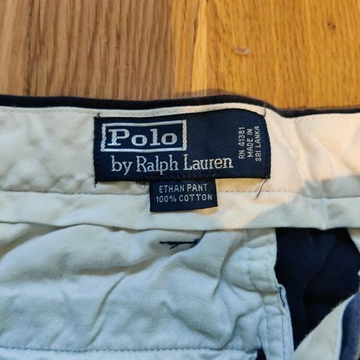 Ralph Lauren Chinos (W36 L32)