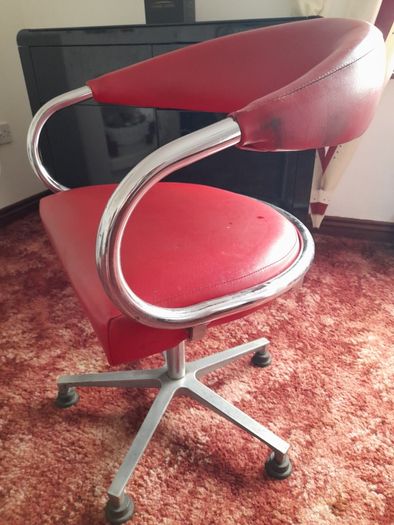 Red Leather Swivel Chair/s