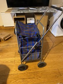 shoping trolly