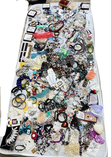 Large bundle of jewellery almost 12kg
