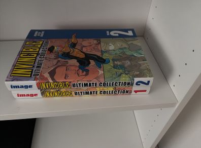 Invincible ultimate collection 1 and 2