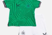Newcastle United football kit