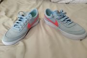 Nike runners girls