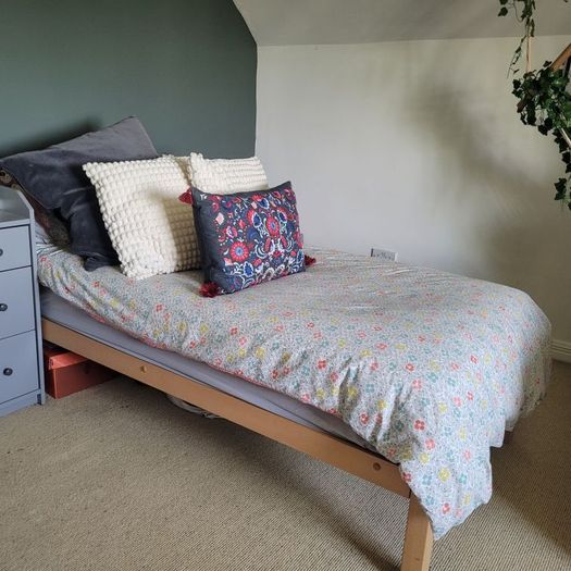 Single bed