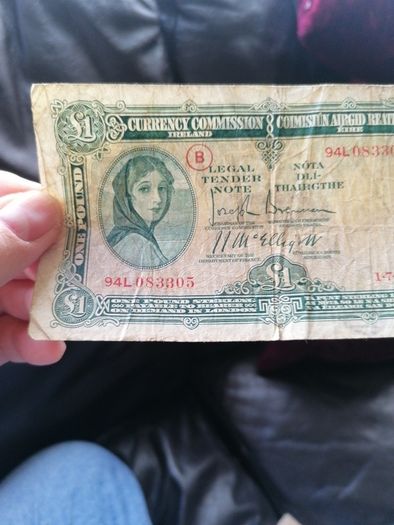 1941 Lady Lavery One Pound Banknote